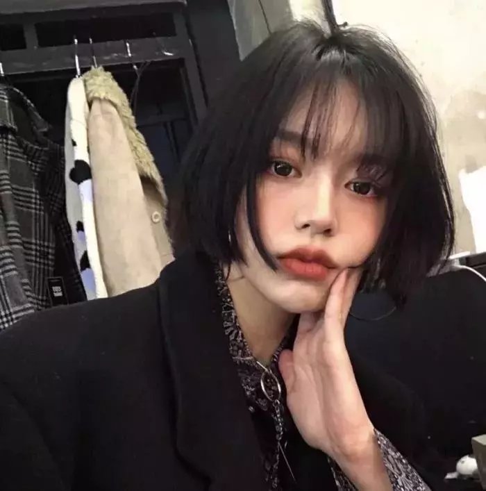 鲁卜哈利沙漠：非洲的女人